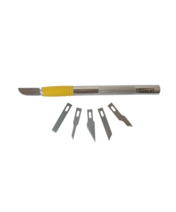 CUTTER DI PRECISIONE IN ALLUMINIO CON 6 LAME INTERCAMBIABILI