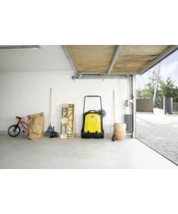 SPAZZATRICE MANUALE KARCHER S6 CON UNA SPAZZOLA LATERALE