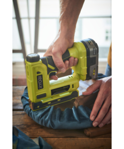 GRAFFATRICE R18ST50-0, SOLO CORPO MACCHINA BATTERIA NON INCLUSA - RYOBI