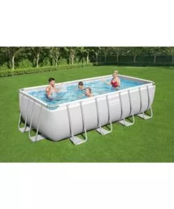 PISCINA FUORI TERRA CON STRUTTURA RETTANGOLARE BESTWAY "POWER STEEL FRAME" CON FILTRO A SABBIA, SCALETTA E TELO DI COPERTURA GRIGIO CHIARO 488X244X122 CM  - COD. 56671