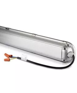PLAFONIERA LED IMPERMEABILE  70W 1,5M 4500K