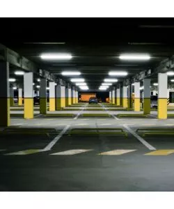 PLAFONIERA LED IMPERMEABILE 70W 1,5M 6000K
