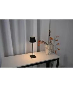 LAMPADA DA TAVOLO LED RICARICABILE ESSENZA NERA 3,5W