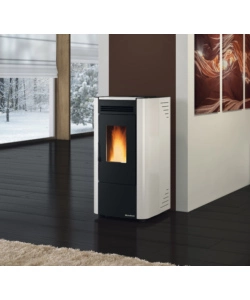 STUFA A PELLET LA NORDICA + EXTRAFLAME "KETTY" BIANCO 6,5 KW