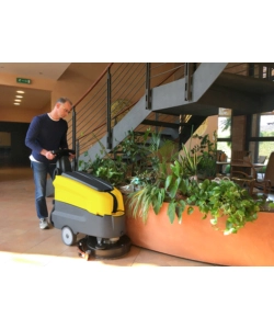 LAVASCIUGA PAVIMENTI A BATTERIA PROFESSIONALE - LAVOR - 450/540 MM 1600 MQ/H 30/32 L 24 V