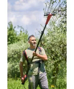 ABBACCHIATORE OLIVE A BATTERIA ZAINATO DC50 BLUE BIRD "OLIMPO 23-56 AT" MOVIMENTO OSCILLATORIO LATERALE 21V + ASTA TELESCOPICA 2,2-3,1 MT