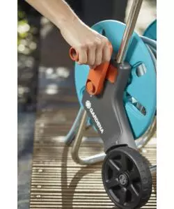 CARRELLO AVVOLGITUBO MANUALE GARDENA "CLEVERROLL S" IN PLASTICA, 36X44X48/75 CM