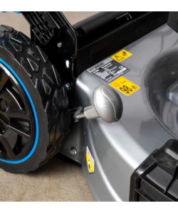 TAGLIAERBA A SCOPPIO TRAZIONATO HYUNDAI "65830" TAGLIO DA 56 CM 4 T 224 CC