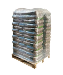 BANCALE 70 SACCHI PELLET IN LEGNO DI ABETE CERTIFICATO EN PLUS A1 PRODOTTO IN TRENTINO, SACCHI DA 15 KG.