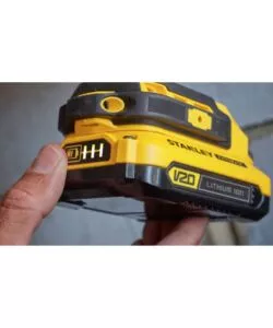 KIT VALIGETTA TRAPANO AVVITATORE A PERCUSSIONE A BATTERIA STANLEY FATMAX "SFMCD711D22-QW" 2 BATTERIE 18V 2AH