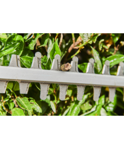 OUTLET - USATO PER PROVA - TAGLIASIEPI TELESCOPICO A BATTERIA RYOBI "RY36PHT50A-0" SOLO CORPO MACCHINA LAMA 50 CM 36V