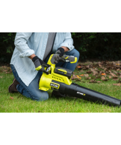 OUTLET - USATO PER PROVA - SOFFIATORE A BATTERIA CON TURBINA JET RYOBI "RY36BLA-0" SOLO CORPO MACCHINA 36V