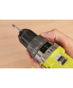 KIT VALIGETTA TRAPANO AVVITATORE A PERCUSSIONE A BATTERIA RYOBI "R18PD2-120B" 18V 2AH E CARICABATTERIE