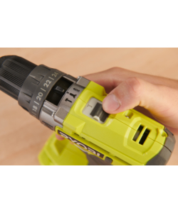 KIT VALIGETTA TRAPANO AVVITATORE A PERCUSSIONE A BATTERIA RYOBI "R18PD2-120B" 18V 2AH E CARICABATTERIE