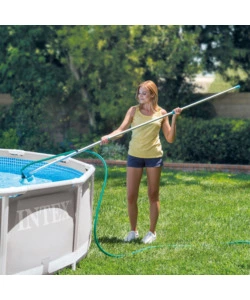 KIT PULIZIA PER PISCINE INTEX FINO A 488 CM - COD. 28002