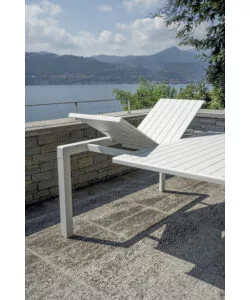 TAVOLO DA ESTERNO ALLUNGABILE SOLARIA "GIACINTO" IN ALLUMINIO BIANCO 100/150X150X77 CM