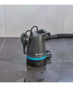 POMPA SOMMERSA X ACQUA PULITA 550W D. 1 MM.