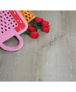 Pavimento spc vinilico rovere Kimono "New Light Nimes" 4,5 mm ac3 2,208 m²