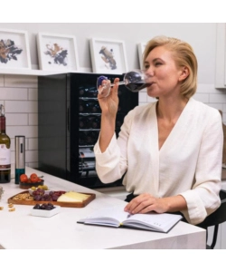 Cantina vino Cecotec "2050 Black Compressor" 20 bottiglie