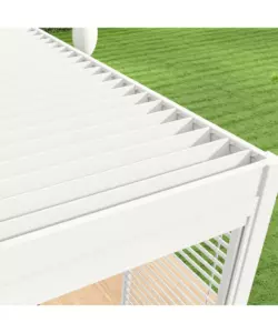 PERGOLA BIOCLIMATICA ADDOSSATA OMBRÉA "VS"  IN ALLUMINIO BIANCO 397X304X257 CM