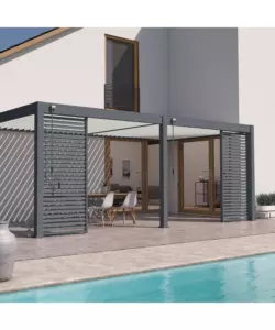 PERGOLA BIOCLIMATICA ADDOSSATA OMBRÉA "VS"  IN ALLUMINIO BIANCO E ANTRACITE 596X303X257 CM