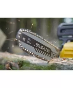 MOTOSEGA A BATTERIA STANLEY FATMAX BARRA 30 CM 18V, SOLO CORPO MACCHINA