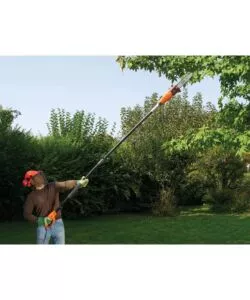 POTATORE A CATENA TELESCOPICO ELETTRICO BLACK+DECKER BARRA 25 CM 800 W