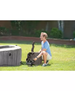 PISCINA IDROMASSAGGIO GONFIABILE INTEX "PURESPA GREYWOOD DELUXE" CON TELO BASE, TELO DI COPERTURA, DISPENSER, LUCE LED, DUE POGGIATESTA 6 PERSONE EFFETTO LEGNO GRIGIO 216X216X71 CM - COD. 28442NP