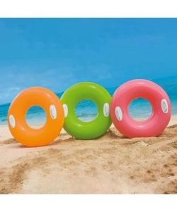 SALVAGENTE GONFIABILE CON MANIGLIE INTEX IN VINILE COLORI ASSORTITI 76X76 CM - COD. 59258NP