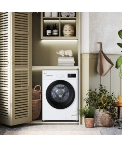 Lavatrice slim LG "F4NA10S8NWK" carico 8 kg classe energetica A