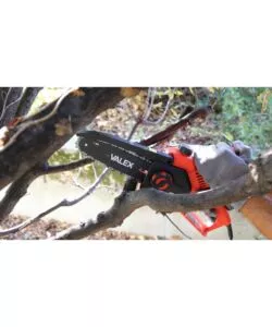 Kit elettrosega e forbice da potatura a batteria Valex